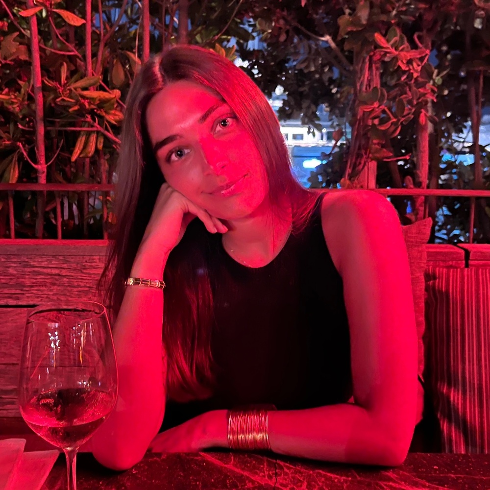 Meet your Posher, Sofia